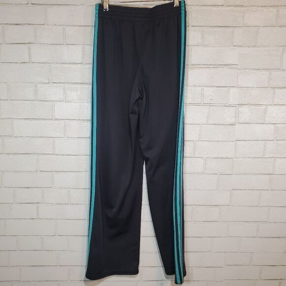 Adidas gray athletic pants - Picture 7 of 16
